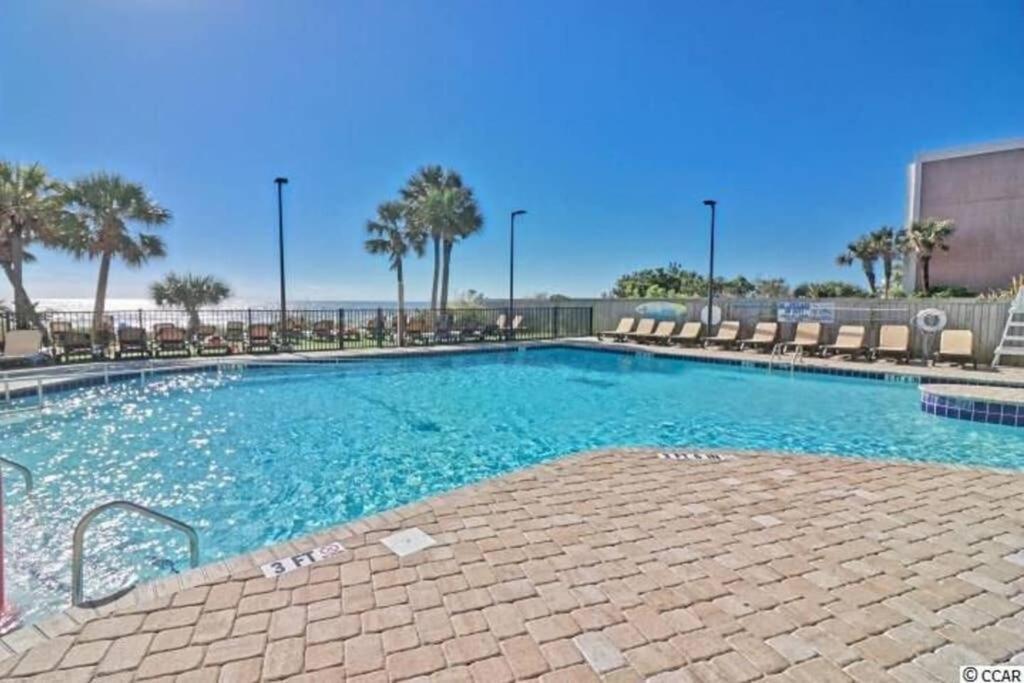 *Renovated Oceanfront Condo*Queen Beds*Pools*Hot Tubs*More*P220 Myrtle Beach Exterior foto